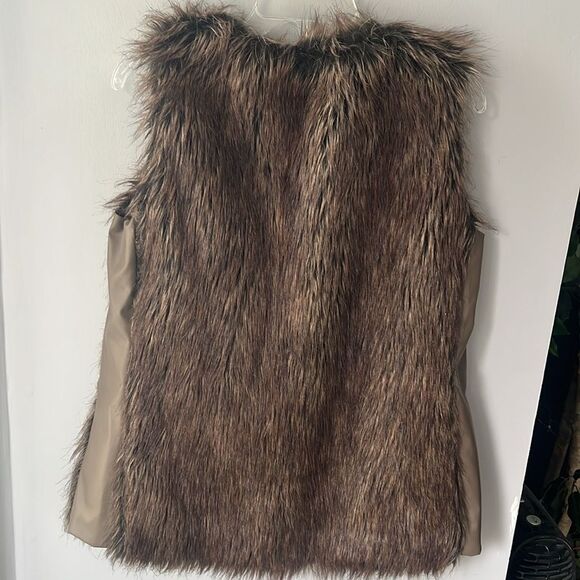 Miss London Faux Fur and Leather Vest Womens Size Large - Picture 3 of 8